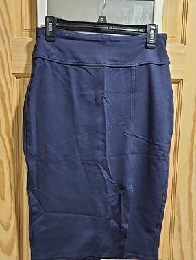 Worthington Women's Navy Pencil Skirt